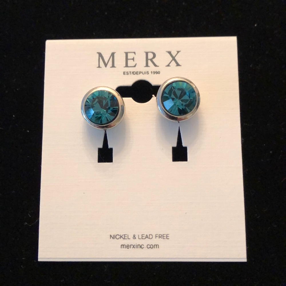 Merx Green Studs